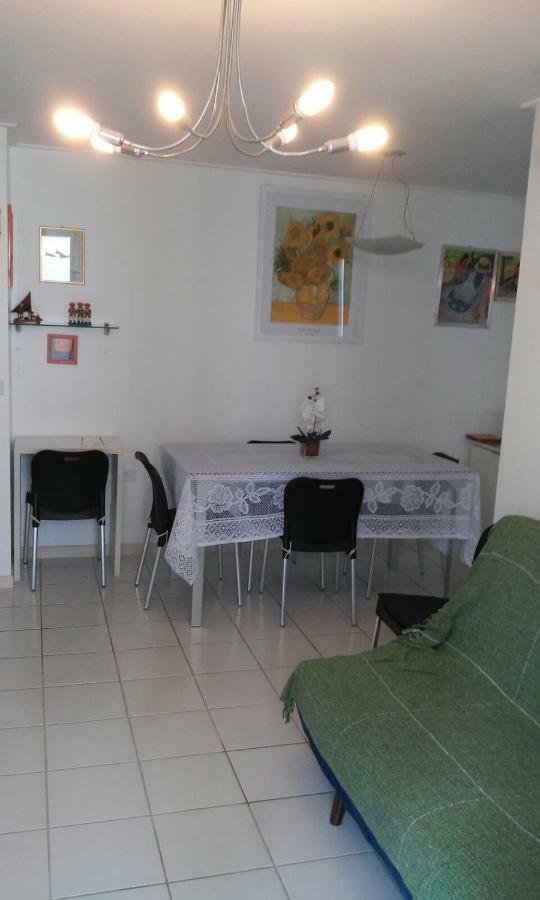 Na Beira Mar De Pajucara - Edificio Neo 2 - Apartamento Com 02 Quartos - Tem Varanda- Vista Lateral Do Mar - Avenida Doutor Antonio Gouveia 1081- Consumo Eletrico E Pago No Ckeck-Out 1Kwh E 1,35 Reias Maceió 外观 照片